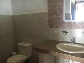 Sundown Beach Hotel - Bathroom