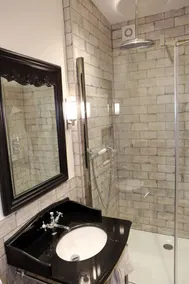 Heather Glen Country House - Baño