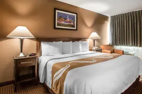 Quality Inn Elgin I-90 - Chambre
