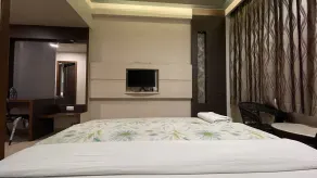 Hotel Sarovar Residency - Chambre