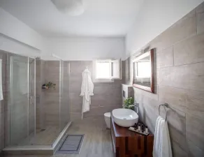 Vouno Luxury Villas - Bathroom
