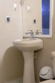 Hotel Fiesta Veracruz - Bathroom