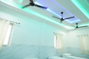 P V Grand - Room