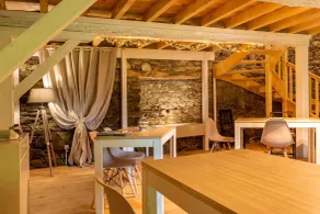 Topotel-Résidence Les Balcons de l'Yse - Coin salon dans le hall