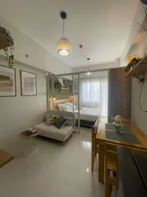 Cozy and Nature-Inspired Studio Unit - Habitación