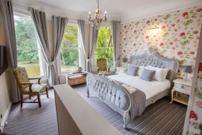 Woodland Manor Hotel - Room