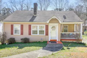 5 Mi to Dtwn Atl! Family Home w/ Veranda & Yard - Innenbereich