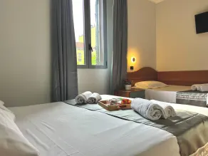 Hotel Sara - Rum