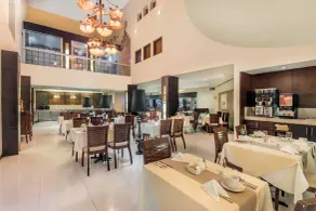 Wyndham Garden Obregon - Restaurant