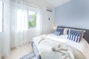Villa Oceana - villa with private pool and gardens - Room
