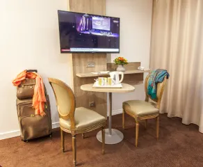 Logis - Le Christina - Chambre