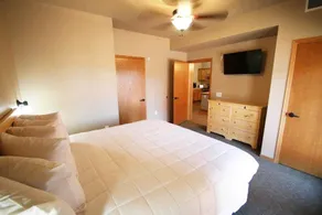Woodside Old Towne Hotel - Room