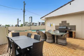 Sunnybank Star Hotel - Pool