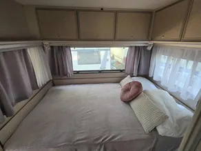 Caravan near the sea 2 - Rum