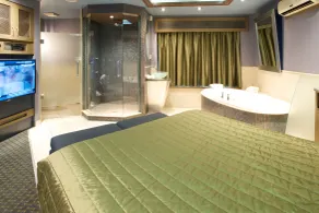 Le Chabrol Hotel & Suites - Chambre