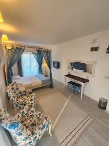 Tarçın Alaçatı Otel - Rom