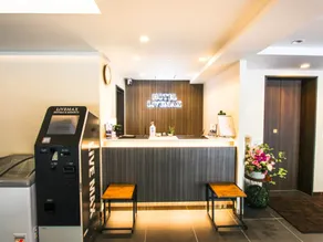 HOTEL LiVEMAX Kyoto Kamogawamae - Reception