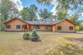 Deck, Sauna & Fire Pits: Upscale Belle Mead Cabin - Interiør