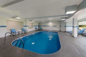 Comfort Inn & Suites Tipp City Dayton North I-75 - Piscine