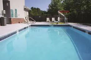La Quinta by Wyndham Rome - Piscine