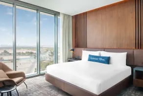 The WB Abu Dhabi, Curio Collection by Hilton - Vue de la chambre