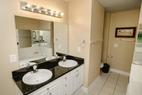 Bermuda Breeze D Holiday Home Holiday home 8 - Camera