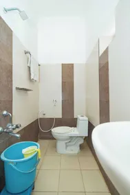 HOTEL NNP GRAND Rameswaram - Bathroom