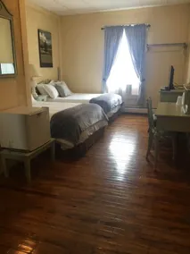 Essex House and Tavern - Zimmer