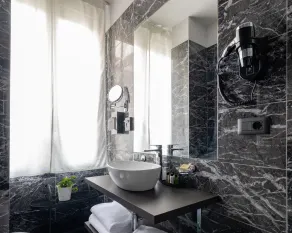 Aiello Hotels - Centrale - Baño