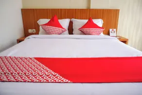 Hotel O Bukittinggi near Jam Gadang formerly Hotel Aedo - Room
