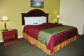 Americas Best Value Inn & Suites Hempstead - Chambre