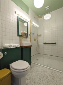 The Stirling Arms Pub & Rooms - Bathroom