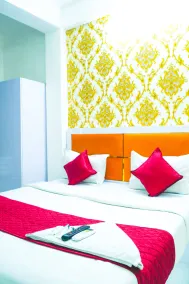 Roomshala 143 Shubham Residency Sec 70 - Quarto