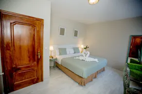 Hostal Escala Suites - Room