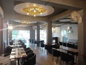Hotel Bodhi Retreat - Restaurant
