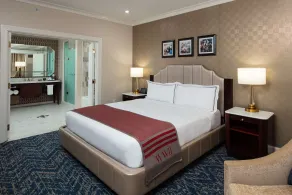 Higgins Hotel, Official Hotel of The National WWII Museum, Curio Collection by Hilton - Chambre
