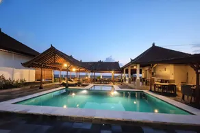 Bugbug Beach Resort - Restaurant