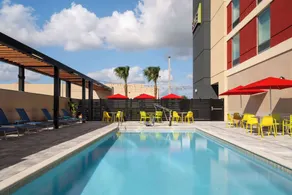 Home2 Suites By Hilton Winter Haven - Piscine