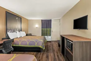 Super 8 by Wyndham Commerce - Chambre
