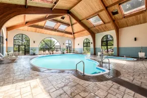 Comfort Inn at Thousand Hills - Piscina