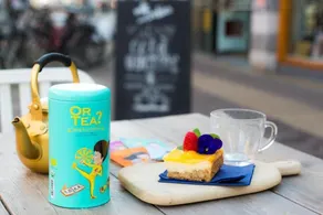 Milk and cookies - Restaurant