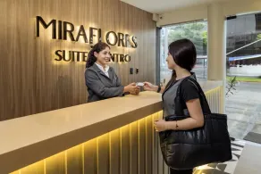Miraflores Suites Centro - Vestíbulo