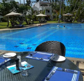 Lantana Galu Beach - Pool