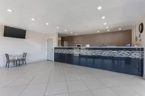 SureStay by Best Western Chambers Petrified Forest - Lobby