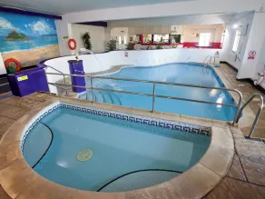 Kenegie Cottage - Pool