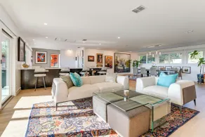 Luxe Mid-Century Austin Home w/ Canyon Views - Interiør