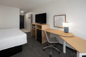 Spark by Hilton Decatur - Chambre