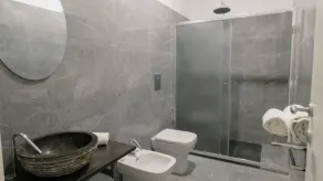 Regina Margherita - Bathroom