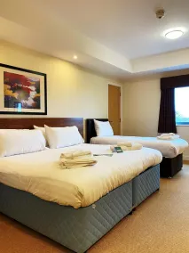 Boston West Hotel - Zimmer