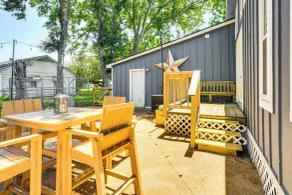 Pet-friendly Cottage, 3 Blocks to Main St! - Innvendig